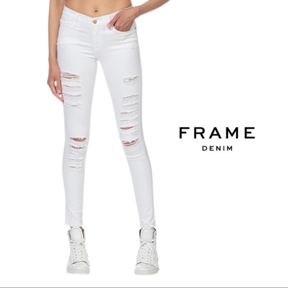 FRAME Le Skinny De Jeanne Distressed Jeans in White